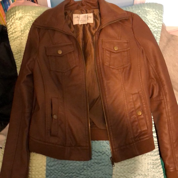 Brown Leather Jacket - Picture 1 of 3